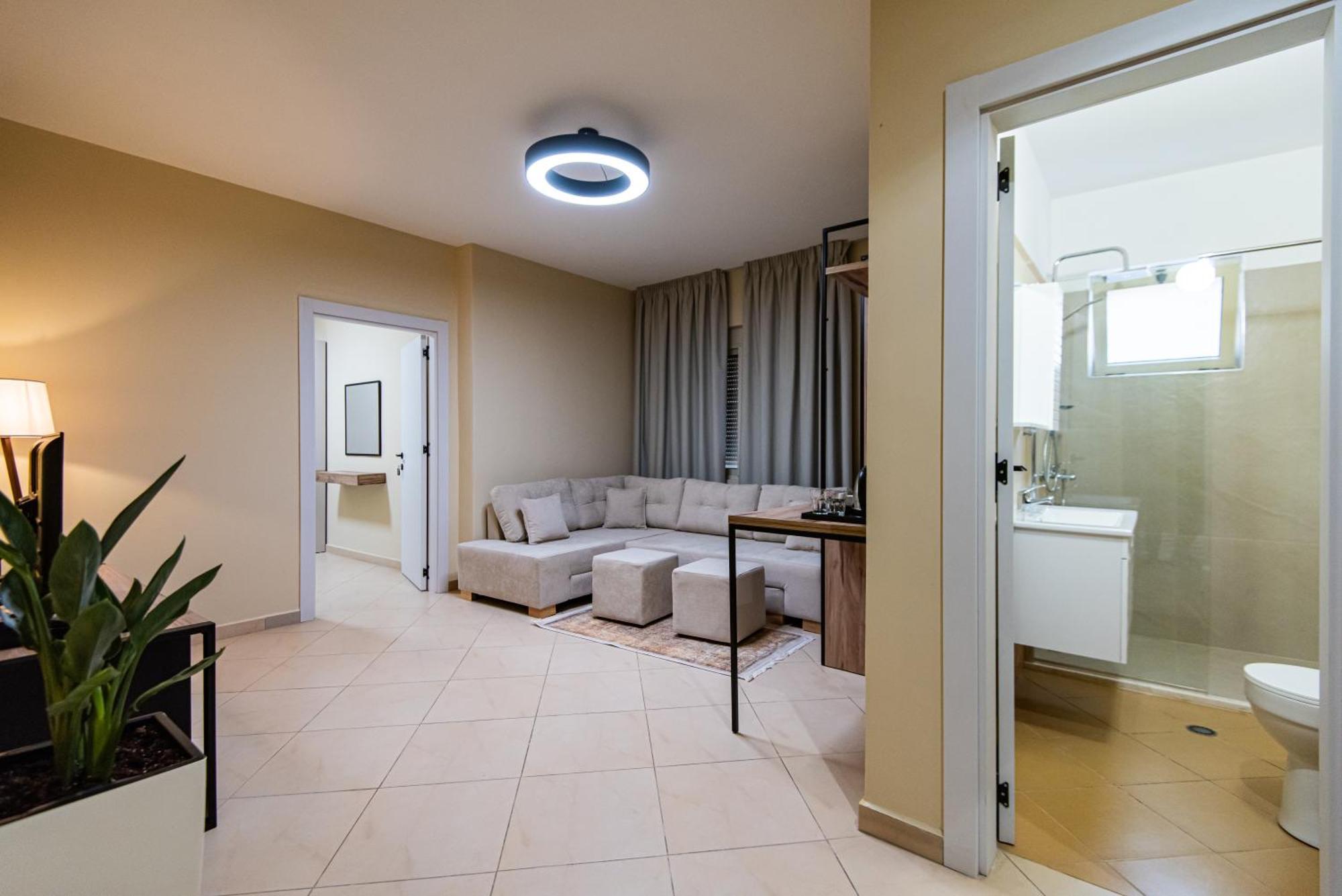 Aparthotel Eda Durrës Buitenkant foto