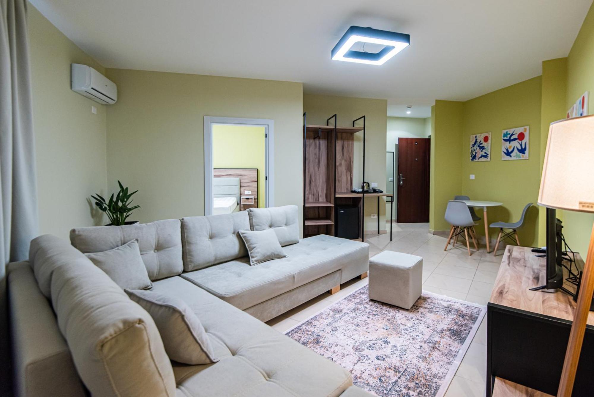 Aparthotel Eda Durrës Buitenkant foto